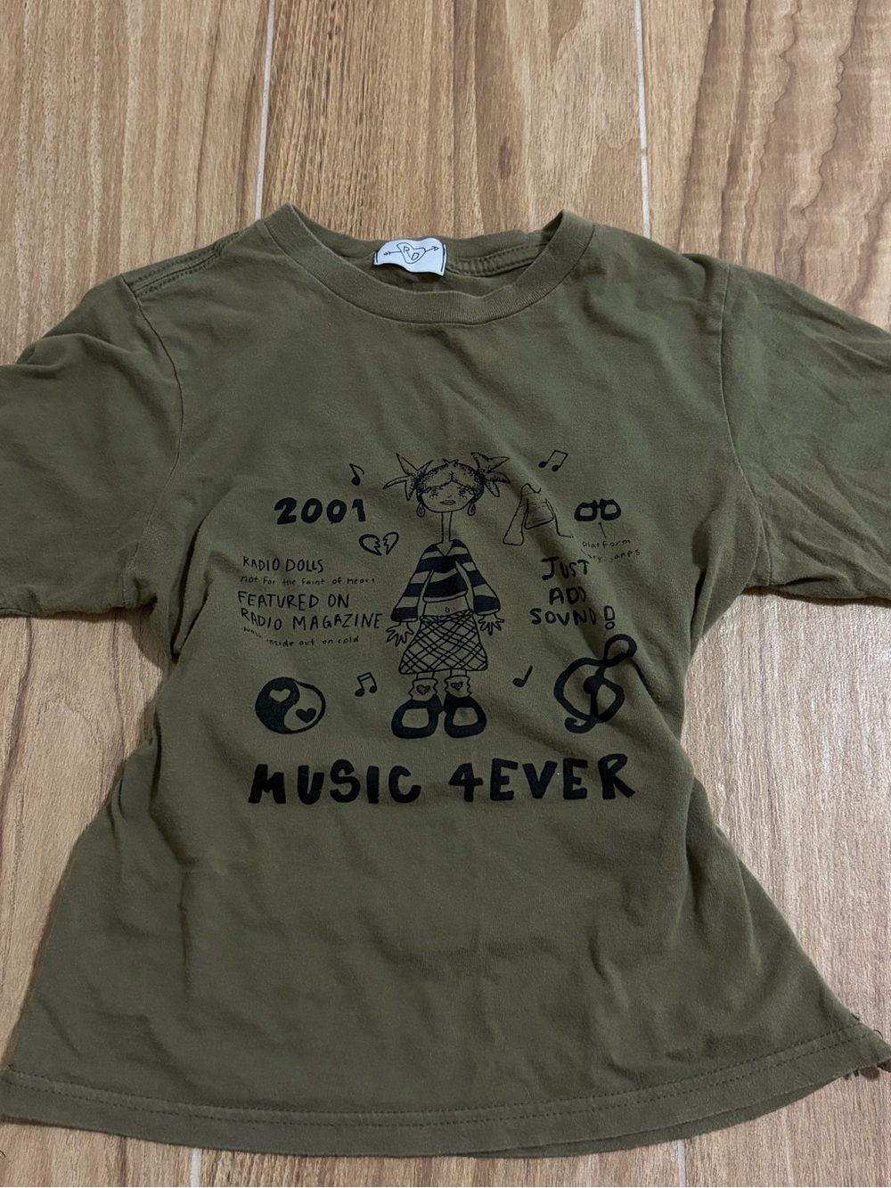 Radio Dolls Olive Graphic Tee - Music 4Ever